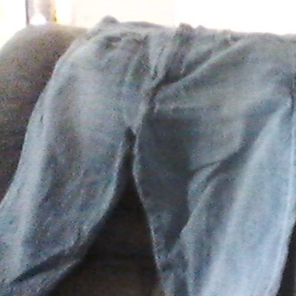 Blue Jeans - Picture 2 of 3